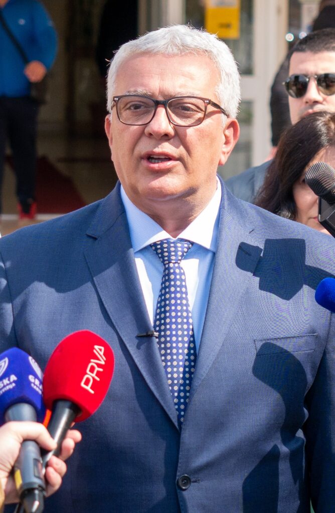 DNP  Nesër deputetët tanë do të votojnë kundër shkarkimit të Andrija Mandiqit