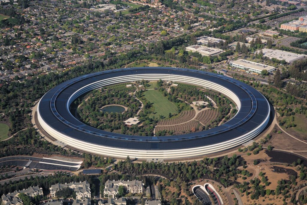 OpenAI pranon të mos përdorë sekretet tregtare të pretenduara të Apple  ndërsa gjyqtari paralajmëron urdhër ndalimi