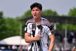 Juventusi synon talentin shqiptar, “fërkon duart”