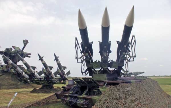 Sistemet raketore 2K12 Kub dhe S-125 Neva të Brigadës së 250-të raketore për mbrojtjen kundërajrore të Ushtrisë së Serbisë