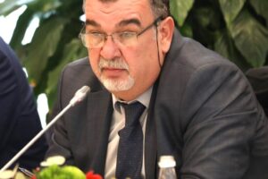 statusin “Dëshmor i Atdheut”,