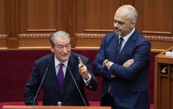 Rama autokrat dhe Saliu demokrat?