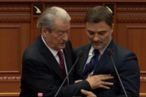 largimin e