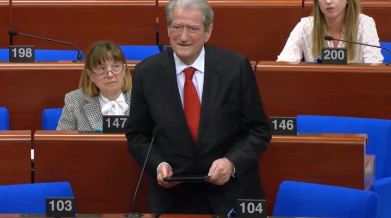  E keqja banale është shndërruar në sistem    Berisha vijon nxirjen e Shqipërisë në Strasburg  Narkoshteti i vetëm n