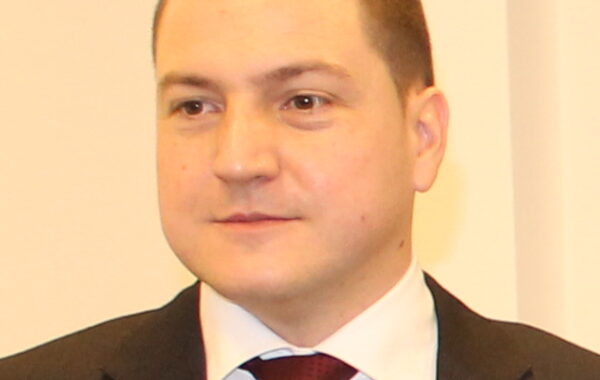 Branko Ružiçi, ish-nënkryetar i SPS-së që po themelon parti të re
