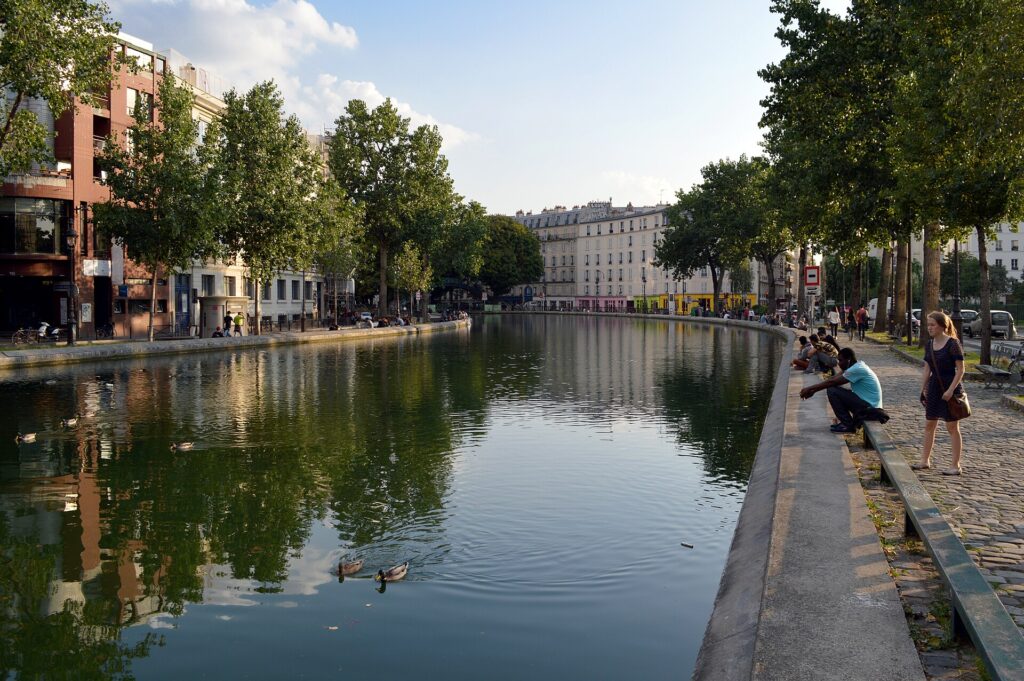 Paris Internationale hap sot parapremierën buzë Canal Saint Martin  53 galeri nga 19 vende në edicionin e 12 të