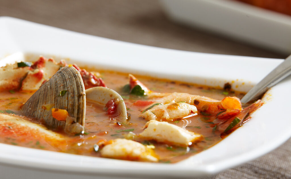 Cioppino — supë me fruta deti