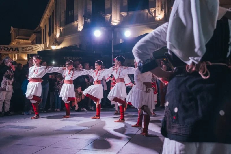 Hapet edicioni i parë i festivalit gastronomik  Çkembe Fest Bitola 2026  në Manastir