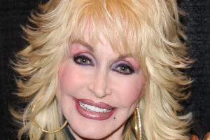 Dolly Parton (foto: Curtis Hilbun, CC BY 3.0, Wikimedia Commons)