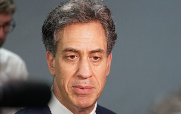 Ed Miliband, ministri i Jashtëm britanik