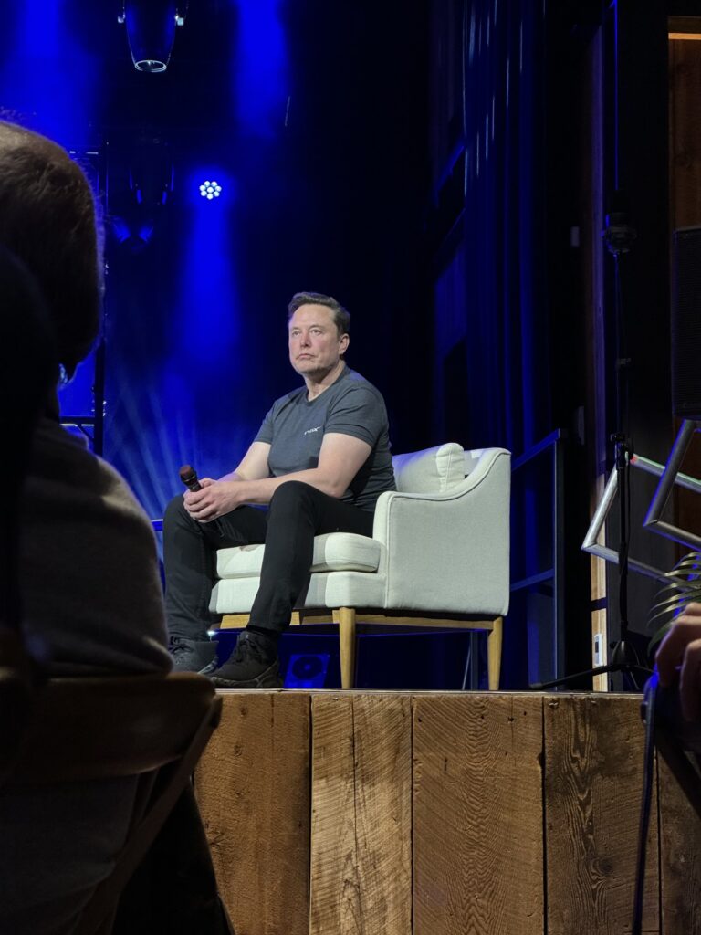 Musk e sulmon ashpër miliarderin Ambani për vonesën e Starlink ut në Indi — ministri indian  nuk lejojmë monopol në asnjë sektor
