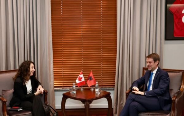 ambasadoren e Kanadasë në
