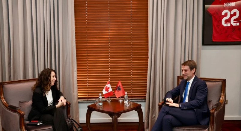 ambasadoren e Kanadasë në