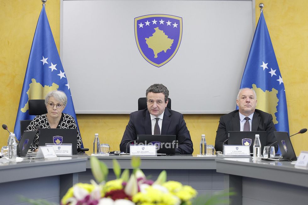 Kurti paralajmëron një vendim të rëndësishëm  Për mbrojtjen e ish krerëve të UÇK së në Apel na nevojitet strategji shtetërore e kombëtare