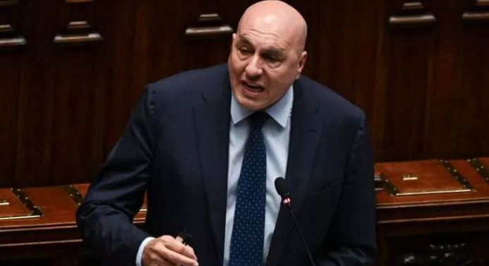 Italia  dyshime për ndërhyrje të huaj në protestat e dhunshme  Shefi i Inteligjencës  Është luftë hibride