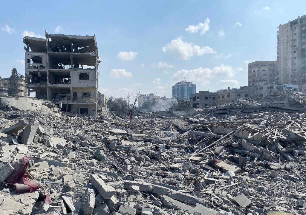 Sulmet izraelite vrasin tre palestinezë në Gaza  mes tyre një punonjëse humanitare dhe një vajzë 6 vjeçare
