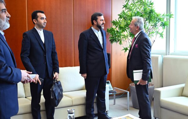 Zëvendësministri i Jashtëm i Iranit, Kazem Gharibabadi