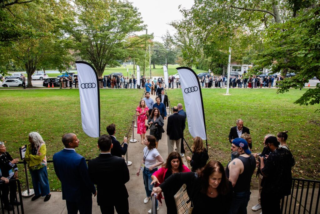 «La Bola Negra» dhe «Elsinore» vazhdojnë garën për Oscar me fitore në Festivalin e Hamptons