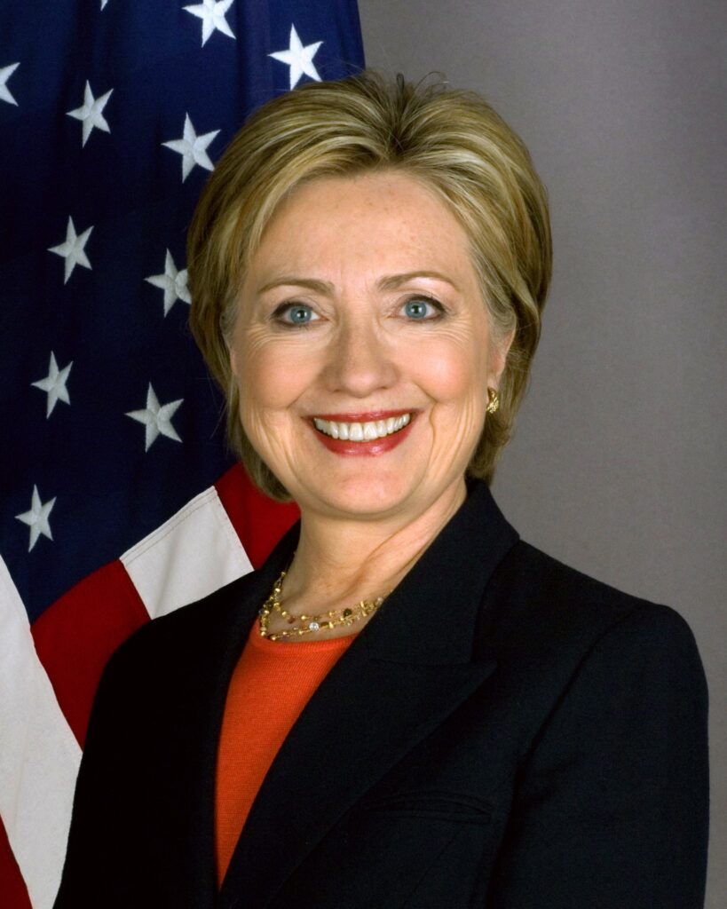 Hillary Clinton me video mesazh në konferencën e Prishtinës  Kur gratë kanë vend në tryezë  komunitetet janë më të forta