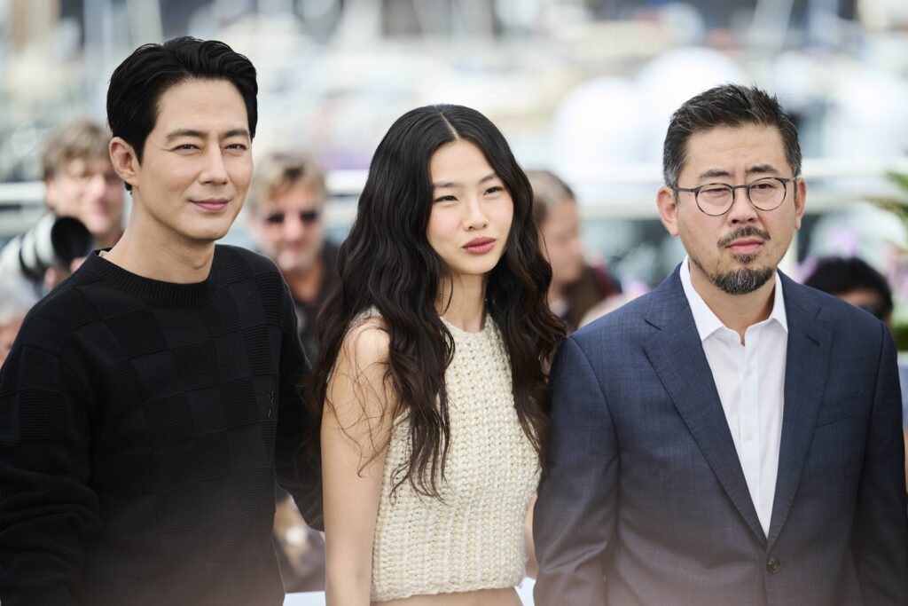 «Hope» i Na Hong jin del sot në platformat digjitale  me biseda të rralla me Bong Joon Ho në
