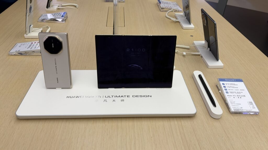 Huawei prezanton serinë Mate 90  çipi i ri Kirin 9050 Pro me teknikën  LogicFolding  përballë kufizimeve amerikane