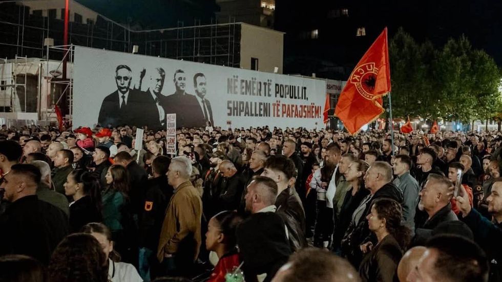 OVL UÇK paralajmëron përshkallëzim të veprimeve nëse nuk votohet Ligji për Specialen