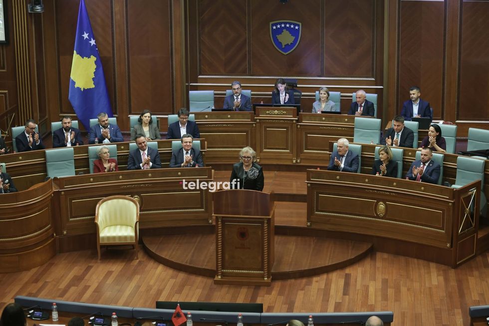 Haxhiu uron presidenten Shiroka Pula  Kuvendi përmbylli një proces të gjatë dhe të vështirë politik
