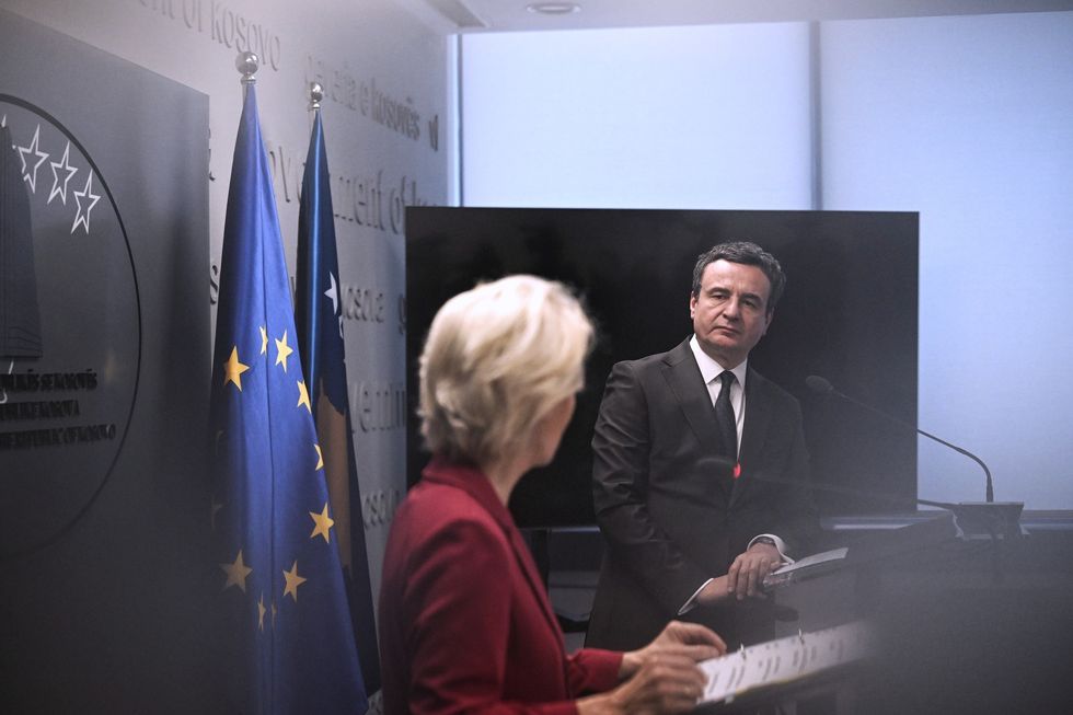 Von der Leyen e ndan në  X  mesazhin kryesor që ia dha Kosovës pas takimit me Kurtin