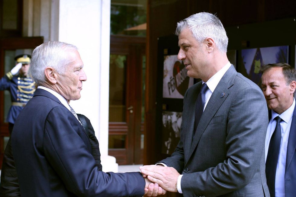 Clark  Millosheviqi kishte mendje gjenocidale  Thaçi ishte patriot që u kthye për të mbrojtur vendin