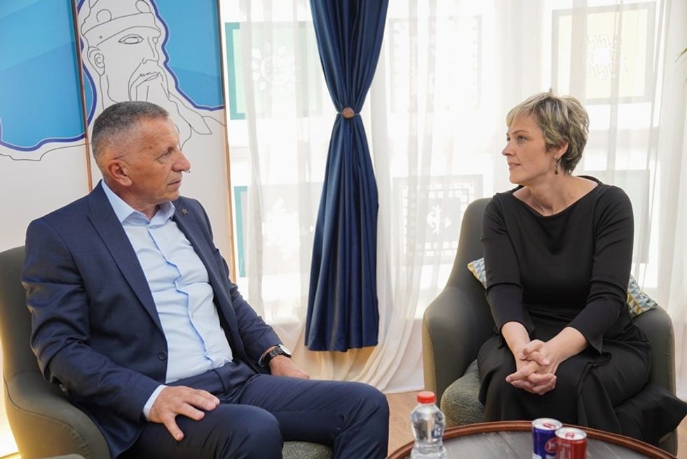 Arritje historike për shqiptarët në Serbi  Koalicioni Shqiptar siguron dy mandate dhe synon të tretin