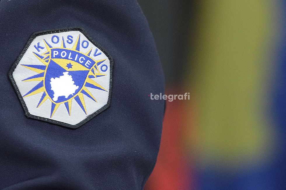 Policia parandalon një rast të rëndë  një 17 vjeçare tentoi të hidhej nga nënkalimi në Ferizaj