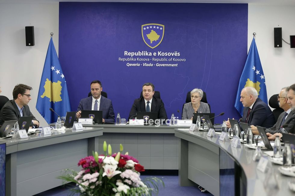 Qeveria mirartoi disa projektligje   propozon edhe 15 anëtarë të Këshillit Kombëtar të Shkencës