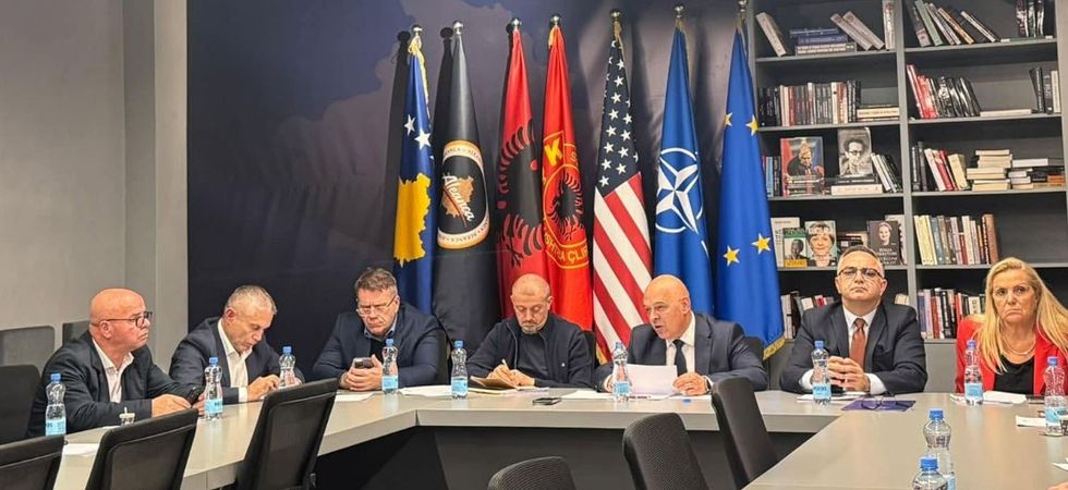 Aleanca kërkon dorëheqjen e Gërvallës dhe Sveçlës pas rastit të Arlinda Zekajt
