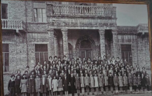 Shkollës së Vashave në Korçë