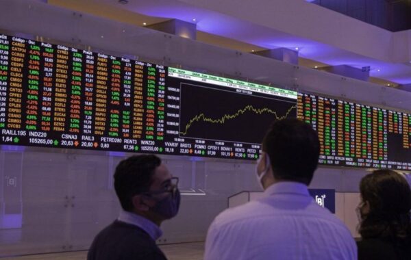– Bursa e Sao Paulos