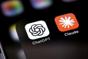 e “ChatGPT” dhe “Claude” për