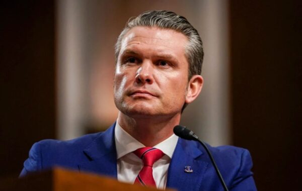 FILIPINE – Hegseth propozon forcimin e