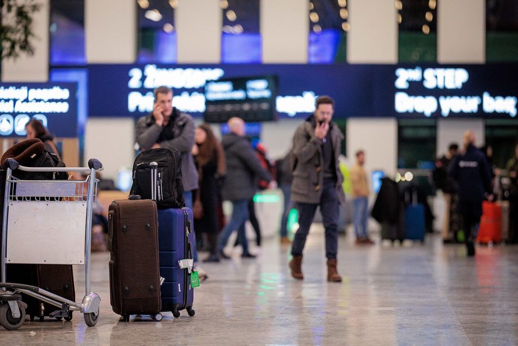 LITUANI   Mbyllet aeroporti i Vilniusit pas alarmit për dron  ngrihen avionët e NATO s