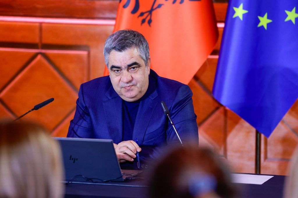 Fond kombëtar për artin nga kursimet e krijuara nga miradministrimi i prokurimeve publike