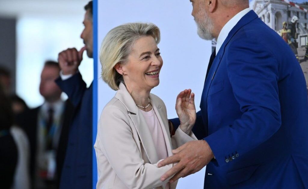 në institucionet e BE-së