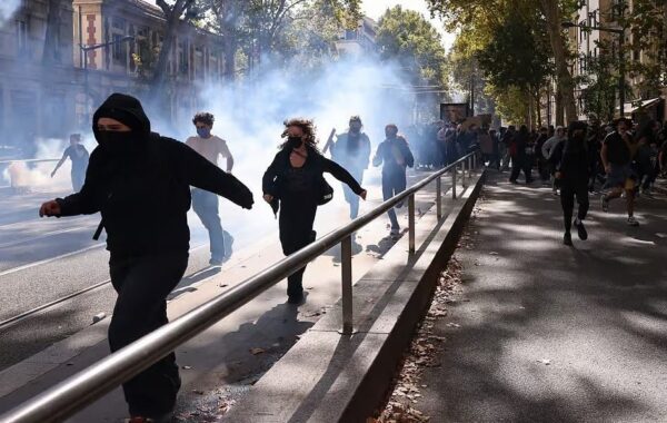 gjatë protestave të nxënësve