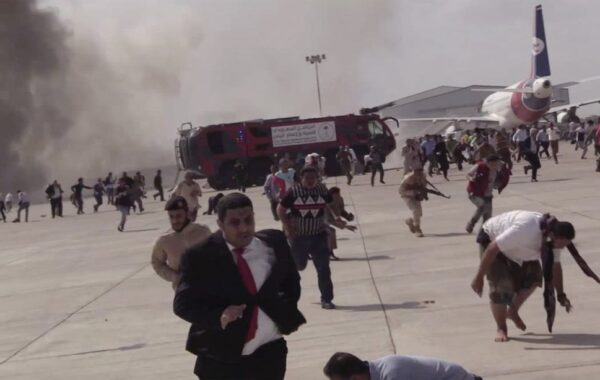 – Rebelët Houthi