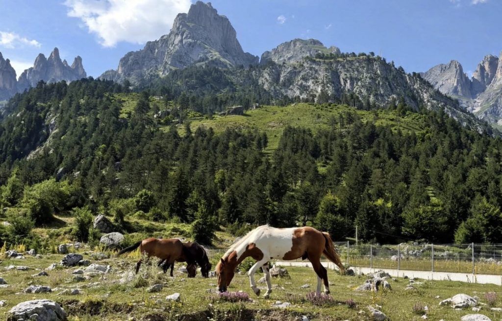 Media franceze  Shqipëria  mes destinacioneve më tërheqëse për të udhëtuar në tetor