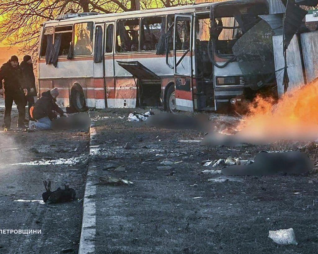 UKRAINË   Dhjetëra viktima pas sulmeve ruse
