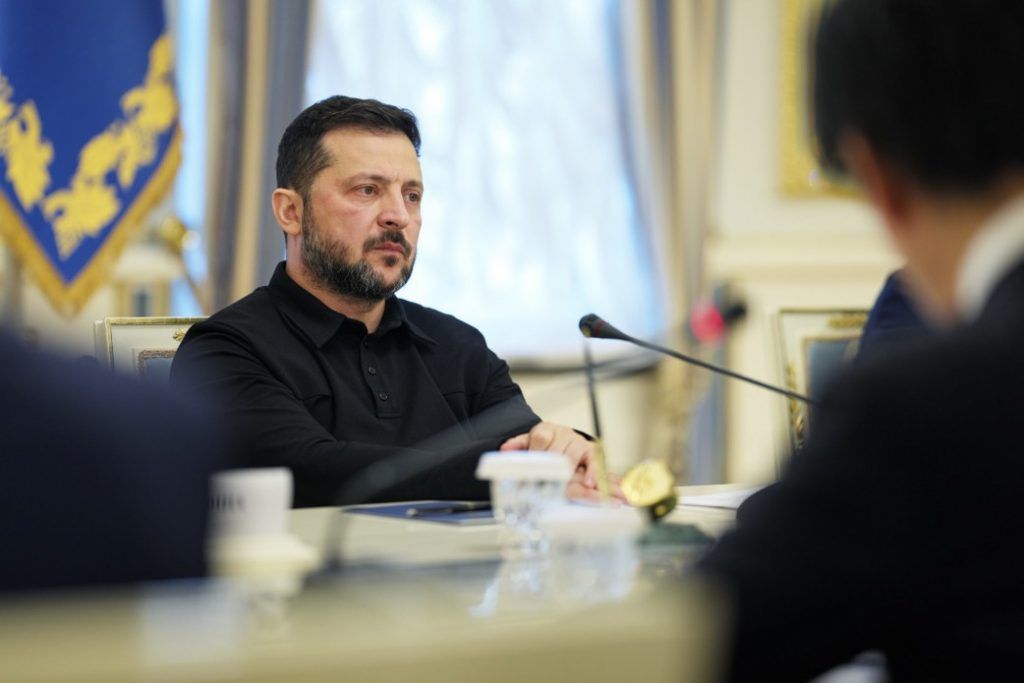 KIEV   Zelensky kritikon marrëveshjen Trump Putin për naftën ruse  Është investim në luftë