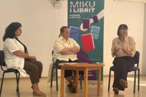 “Miku i librit”