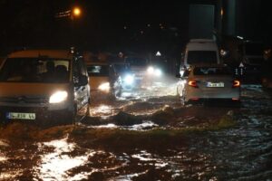 rrëshqitje dherash në disa zona