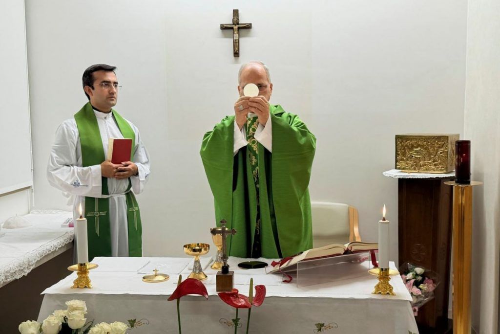 ROMË   Papa Leone XIV i bën thirrje Putinit për armëpushim në Ukrainë