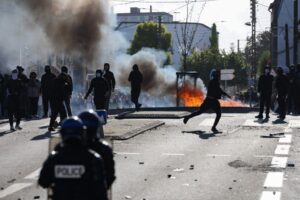 KOMENT – Franca kufizon qarkullimin në