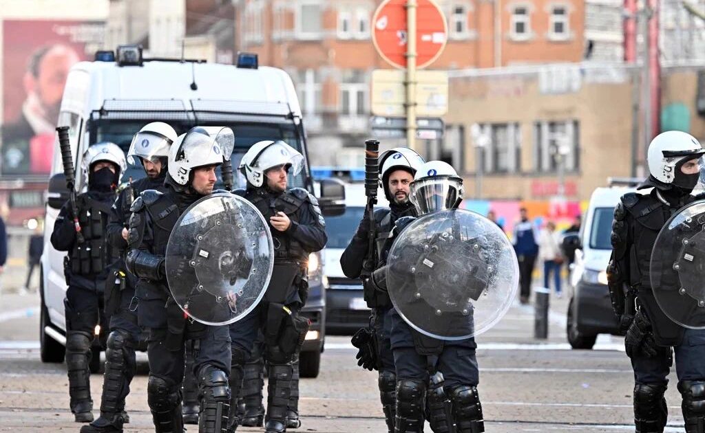 pas protestave të